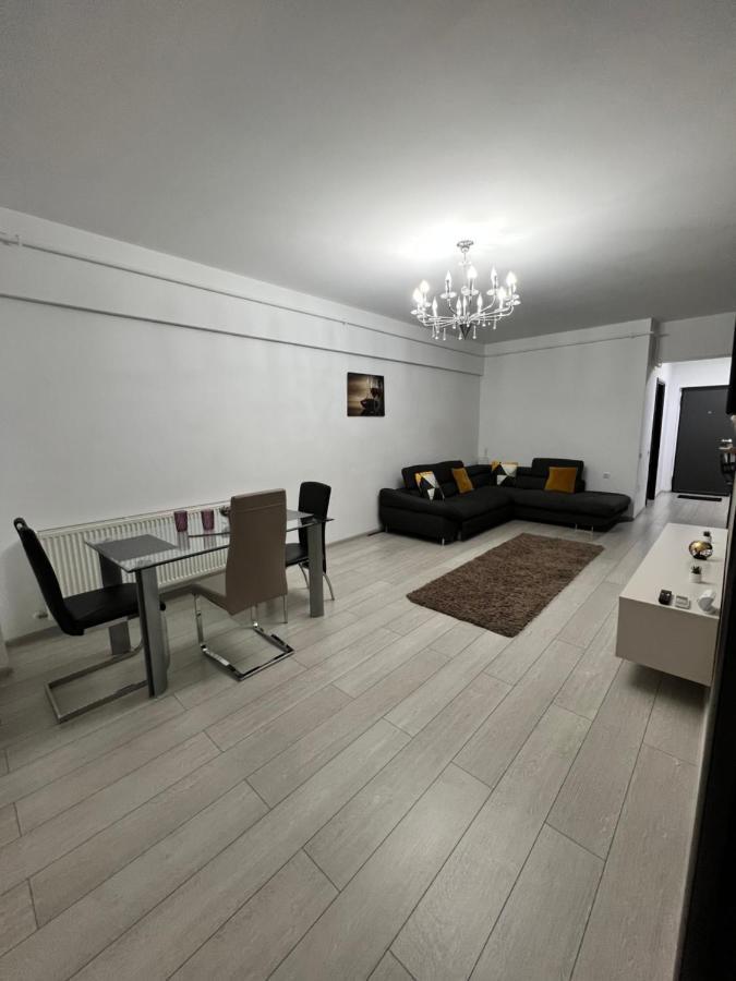 Ferienwohnung The Bliss Râmnicu Vâlcea Exterior foto