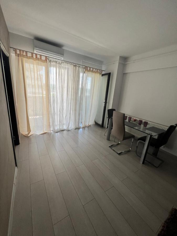 Ferienwohnung The Bliss Râmnicu Vâlcea Exterior foto